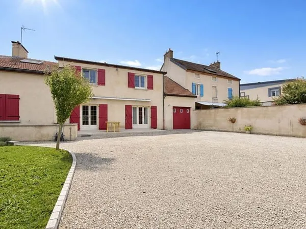 Maison 5 pièces 199 m²