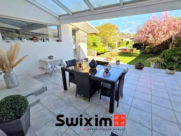 Maison 8 pièces 213 m²