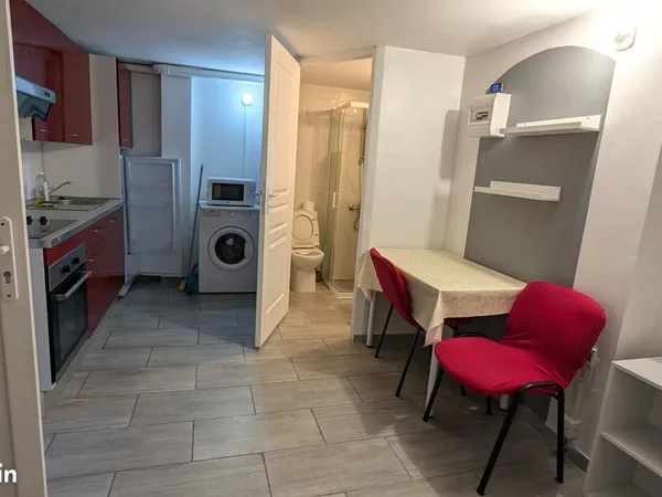 Studio neuf meublé avec terrasse/jardin - Meylan - Idéal étudiant