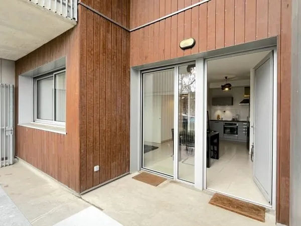 A VENDRE MAISON DE TYPE 3 LOUÉE EN MEUBLÉE - BORDEAUX QUARTIER BASSIN À FLOT