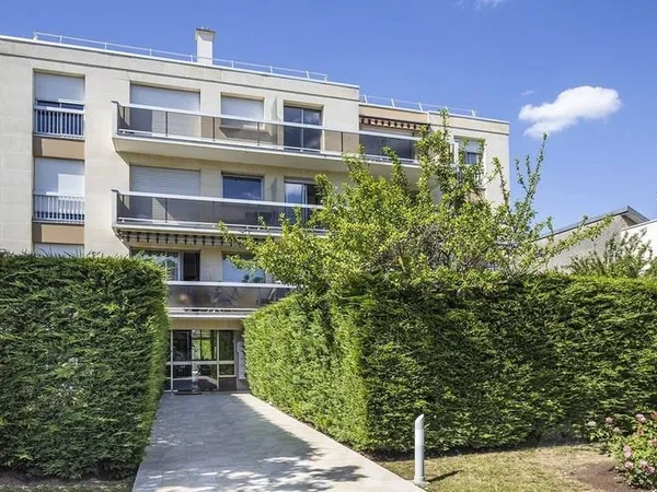 Appartement 4 pièces 96 m²