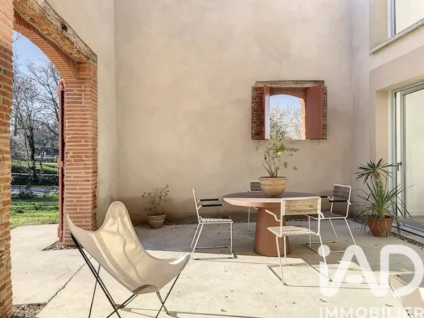 Maison 7 pièces 228 m²