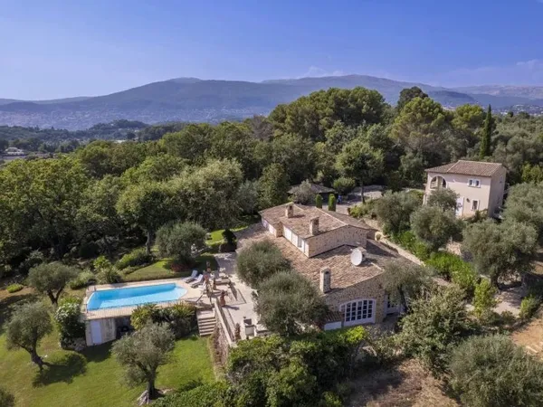 9 Chambres - Villa - Alpes-Maritimes - Vente - 10258