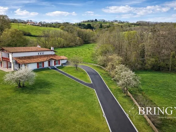 Propriété d'Exception à Sare (Pays Basque)