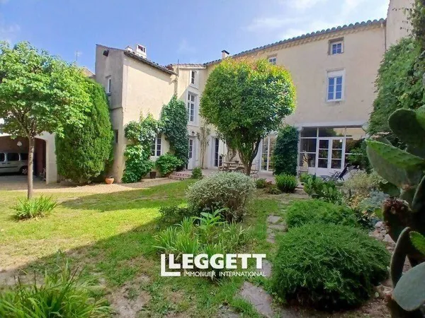 Maison 14 pièces 259 m²