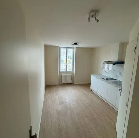 Studio 1 pièce 22 m²