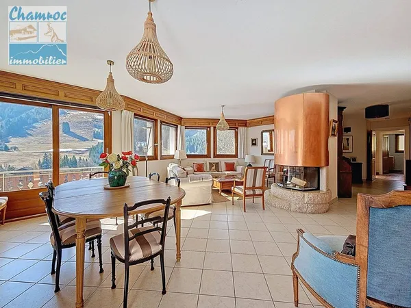 Maison de luxe 8 pièces 222 m²