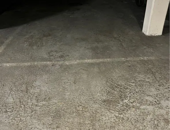 Place de parking sécurisé quartier 17e