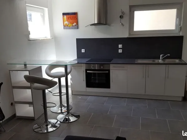 Particulier loue beau studio meublé à FORBACH