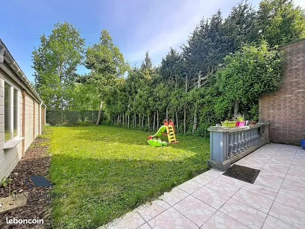 Maison 6 pièces 205 m²