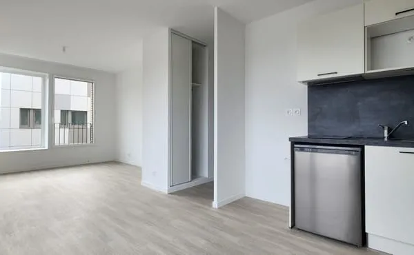 APPARTEMENT MEUBLE DE 30.41 M2 - RESIDENCE NEUVE - QUARTIER SUD GARE - RENNES