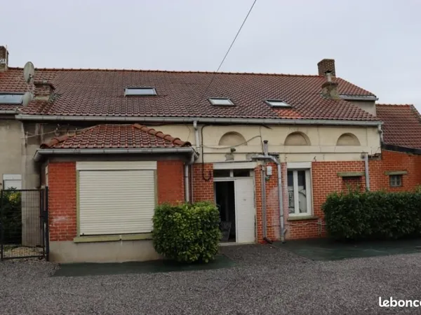 Immeuble de rapport 230 m²