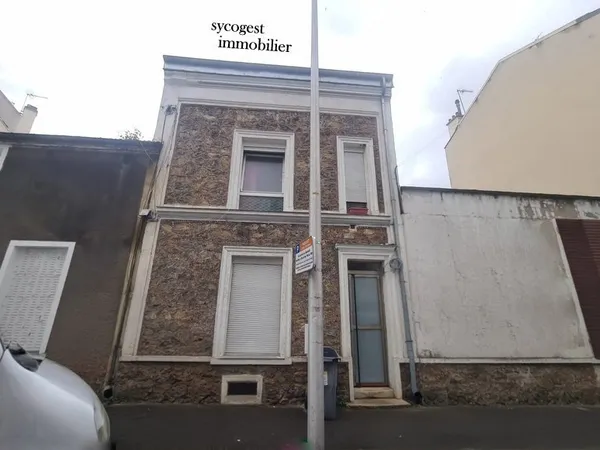 MAISON MEULIERE NOISY LE SEC 6 pièce(s) 90 m2