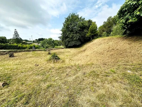 EXCLUSIVITE : LA GAUDE - Terrain constructible 1128 m2