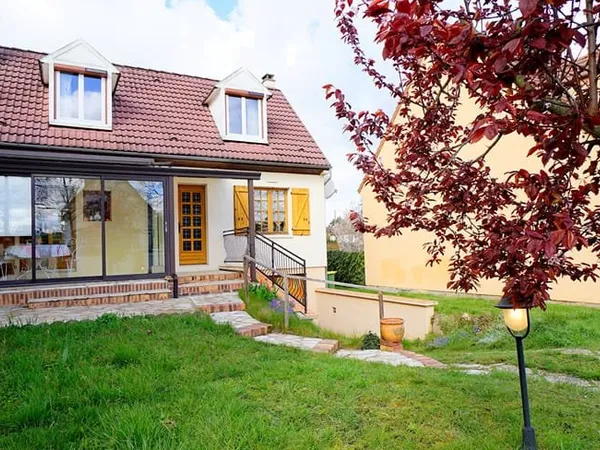 Maison - sous-sol - 3 chambres - 95 m2