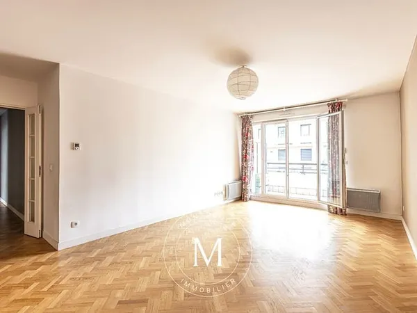 Appartement Montrouge 3 pièce(s) 70.14 m2