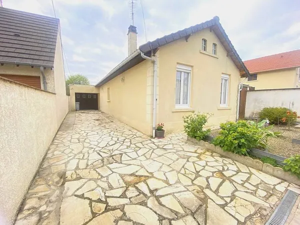 Maison de plain-pied 5 pièces 86 m²