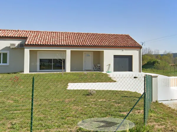 Maison 3 chambres dont une suite parental + garage
