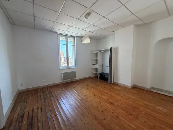 1 Rue Frédéric PETIT, Proximité centre ville
