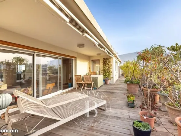 Penthouse 4 pièces 129 m²