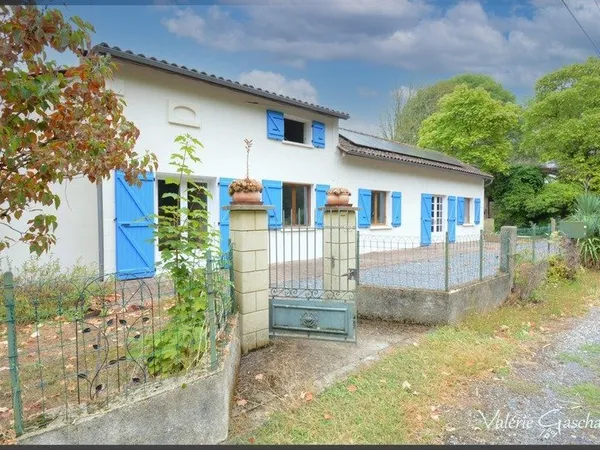 Maison à vendre 4 pièces BEAUPOUYET (24)