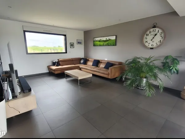 Belle maison familiale de 2016 - 156 m² sur terrain de 1113 m²