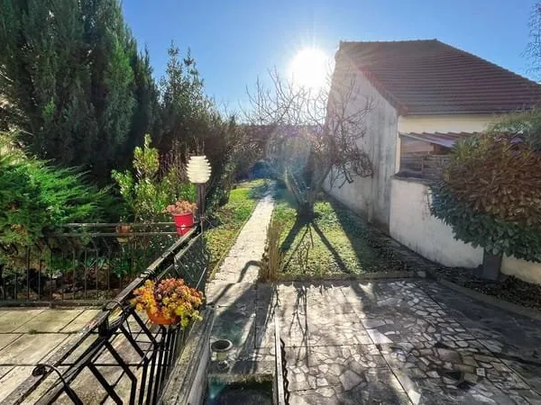 Maison 6 pièces 100 m²