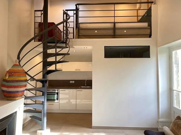 Loue Studio 16m² à Champagne au Mont d'Or