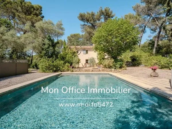Référence : 5472-MAC - Bastide provençale avec piscine et dépendance au coeur de la campagne aixoise