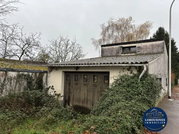 Garage avec superbe potentiel de transformation en habitation