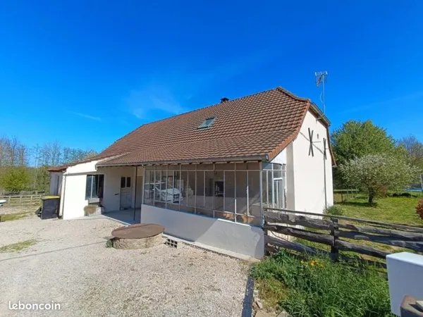 Maison 5 pièces 141 m²