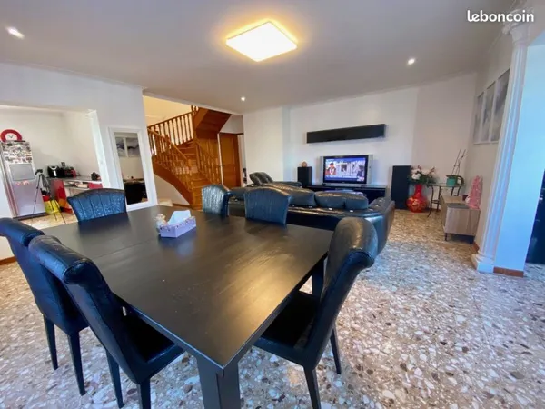 Maison 6 pièces 131 m²