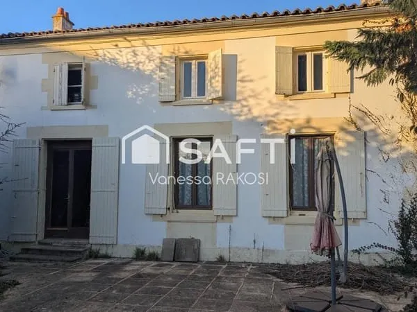 EXCLUSIVITE MAISON 174 M² + 3 CHAMBRES+ 2 DEPENDANCES + JARDIN DE 5200 M²