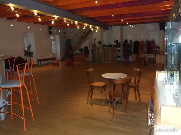 Location espace multiactivités