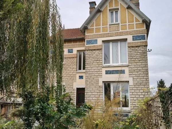 Maison 5 pièces 154 m²