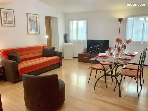 Vend 2 pièces 42m2 dans le Vieux Nice à 2 minutes de la plage