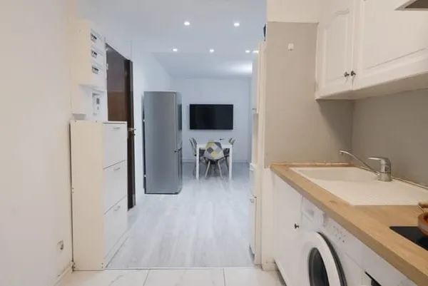 Appartement 6 pièces 87 m²