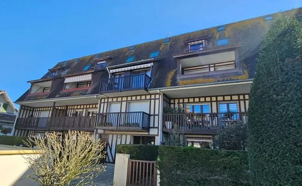 Appartement Ouistreham 2 pièce(s) 27 m2 avec terrasse et ascenseur