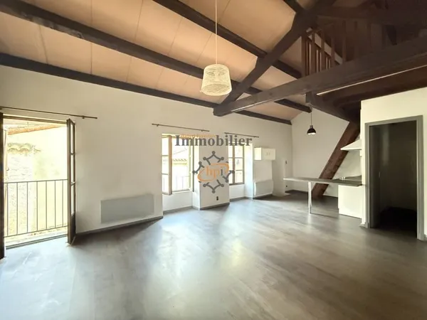 A louer Saint Affrique Appartement de type 3 DUPLEX en 2e ét