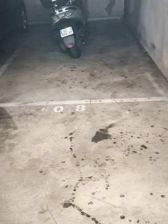 Loue parking place de Gaulle Cagnes sur Mer