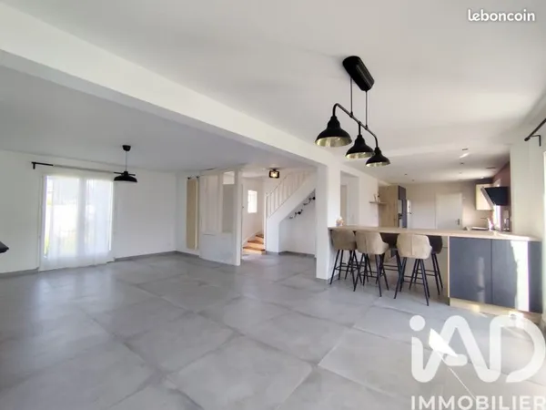 Maison familiale 7 pièces 140 m²