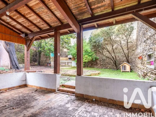 Immeuble 225 m²