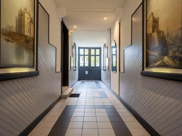 Maison de caractère de 264 m² avec maison secondaire de 64 m² au coeur de la ville de Saumur (49)