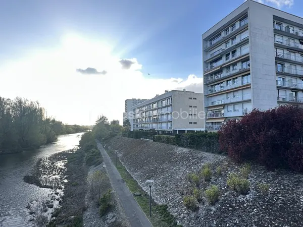 Appartement 4 pièces 101 m²