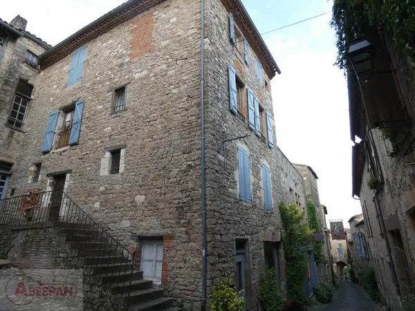 Maison de village