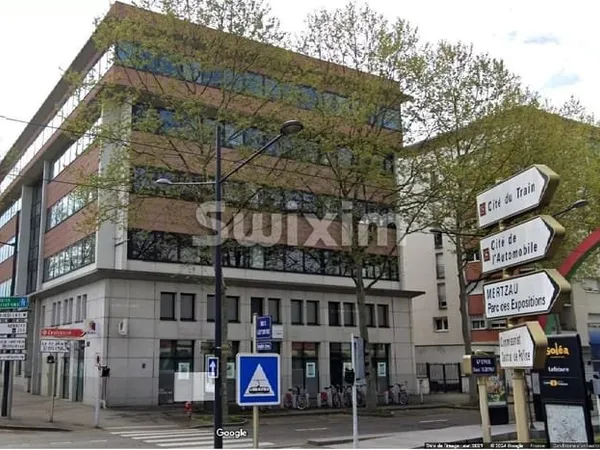 Proche du Ventre Ville, joli T4 avec parking