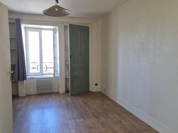 Studio 1 pièce 25 m²
