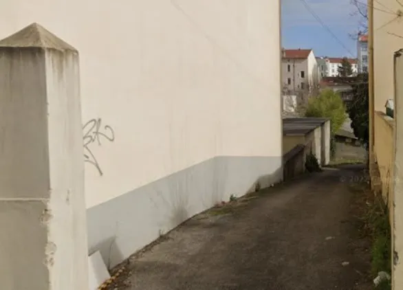 Garage Parking à louer Lyon