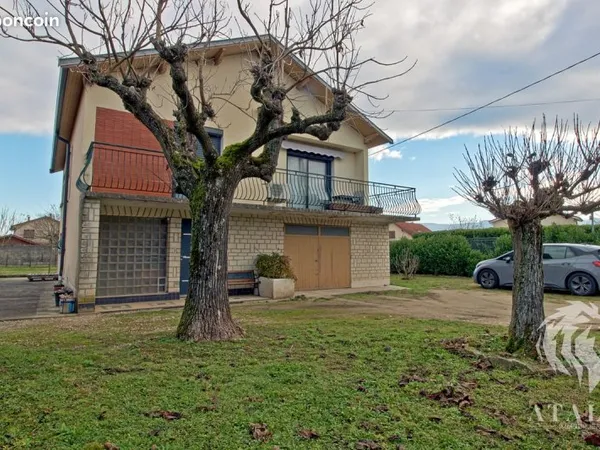 Propriété 6 pièces 140 m²