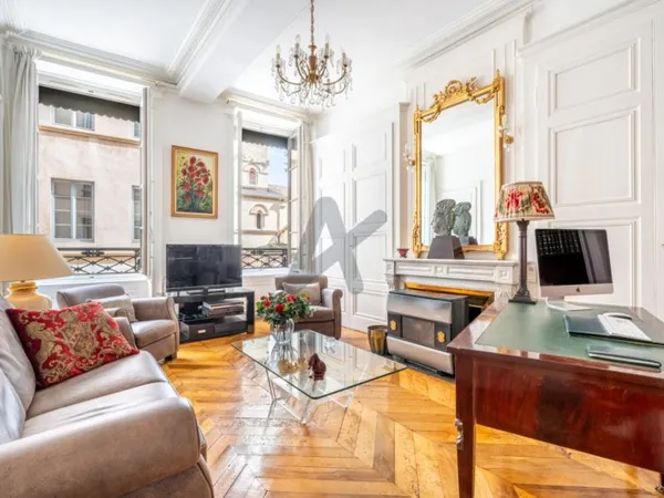 Charmant appartement de 105m2 en plein coeur d'Ainay, Lyon 2ème